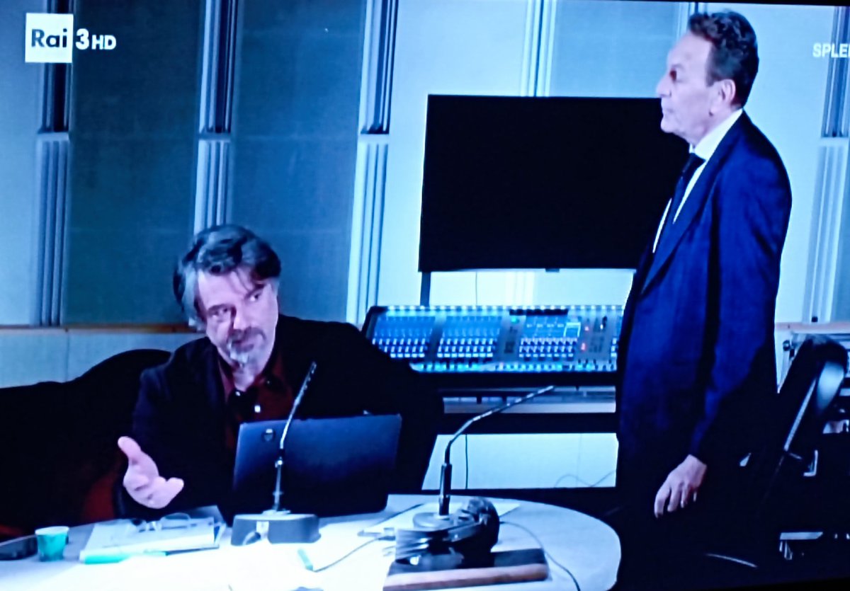 Andrea C. tweet media