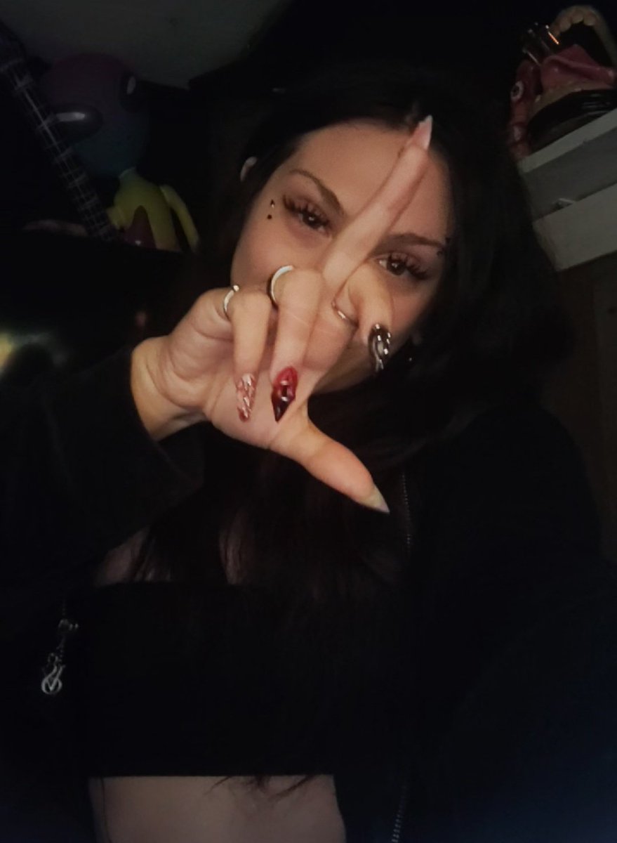 Arachn1ph0b's tweet photo. ♡ RT GAME ♡
deposit paid!!
1/1/1/1 bookmarks count
3 comments for both subs and dommes
22 mins, let's put this pup in some delicious debt!!! https://t.co/j9wwCO2nM8