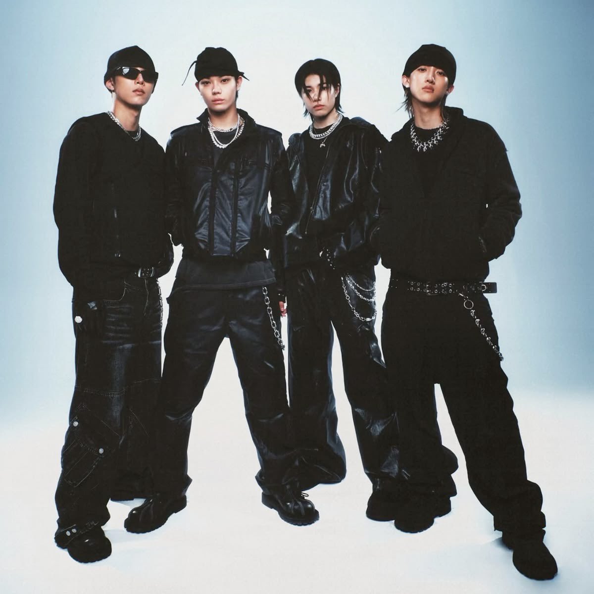 astara ★ tweet media