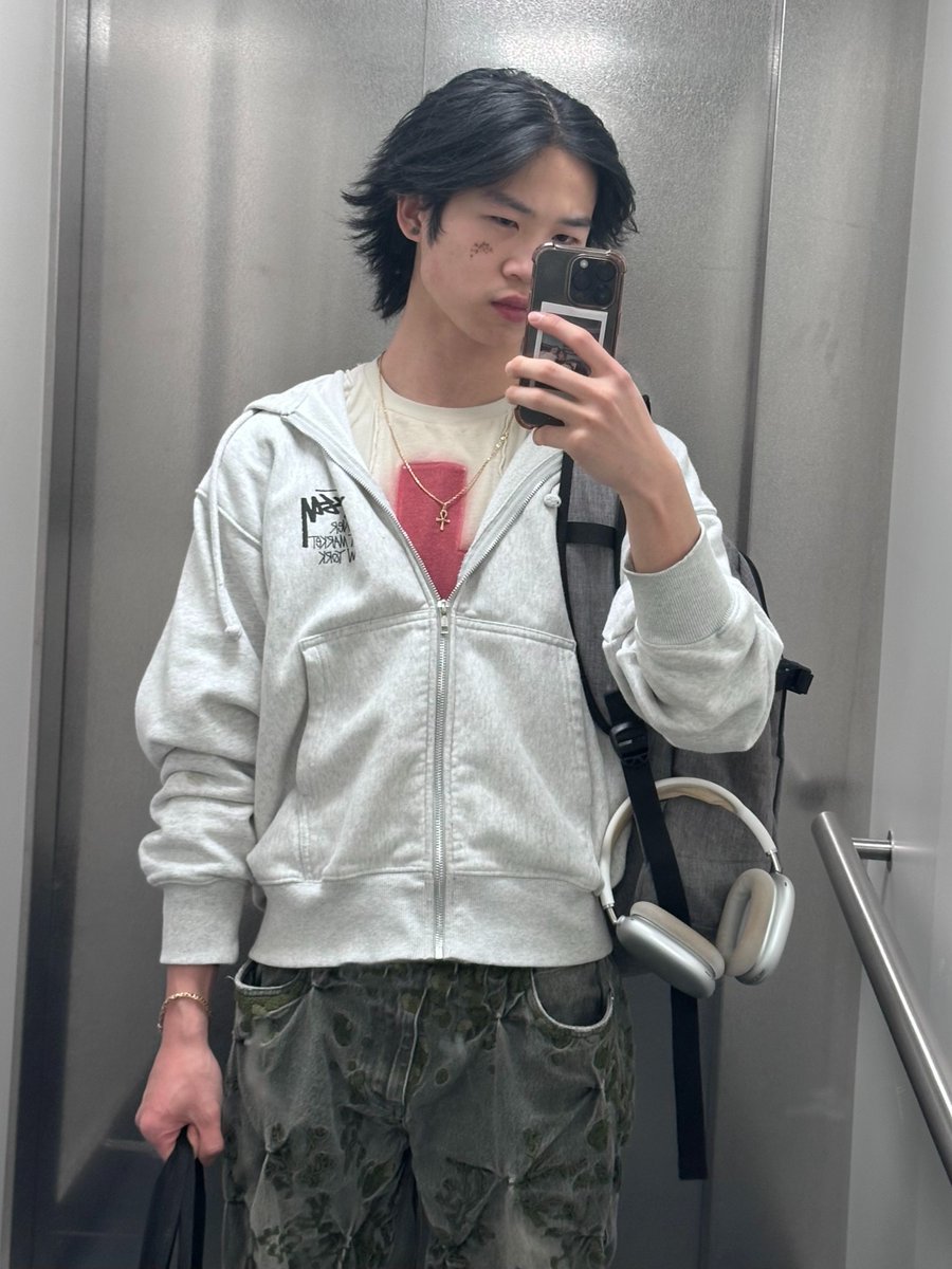_jayden_tu's tweet photo. peak hair https://t.co/JNoMspiL1J