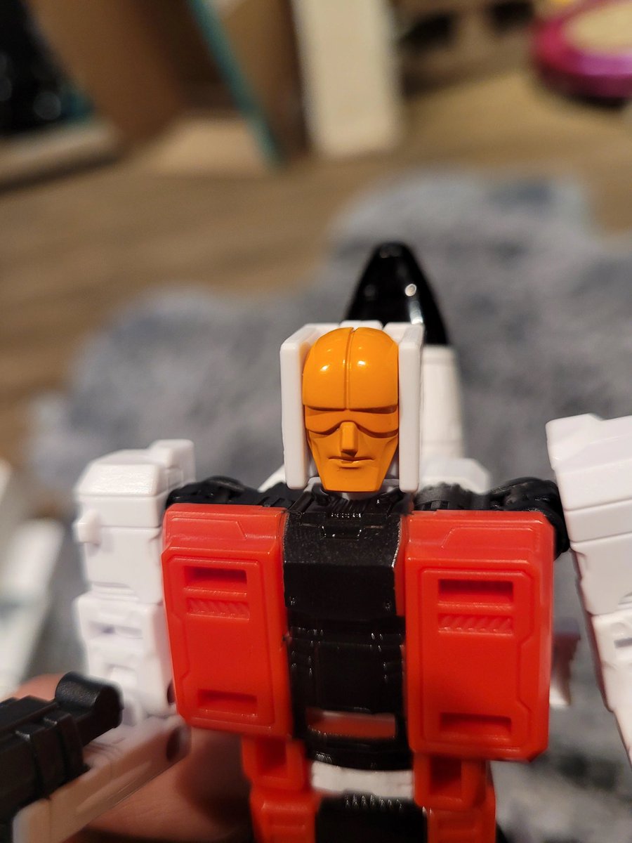 I love transformers twitter so much because keep in mind this is the character they based there art on