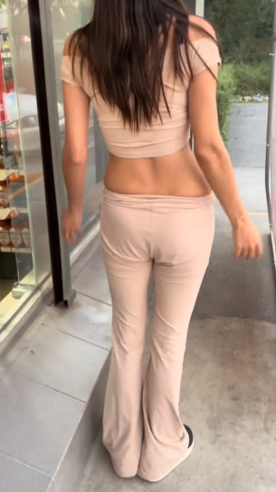 Erin tweet media