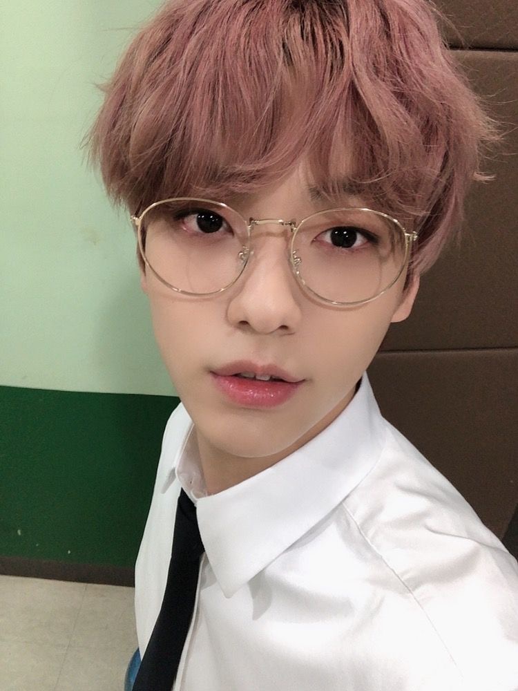 hourly soobin tweet media