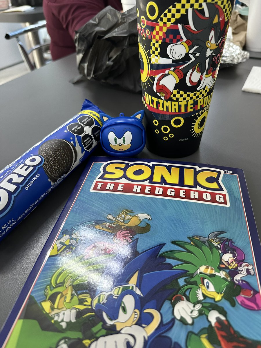 ghost_ 🤍 tweet media