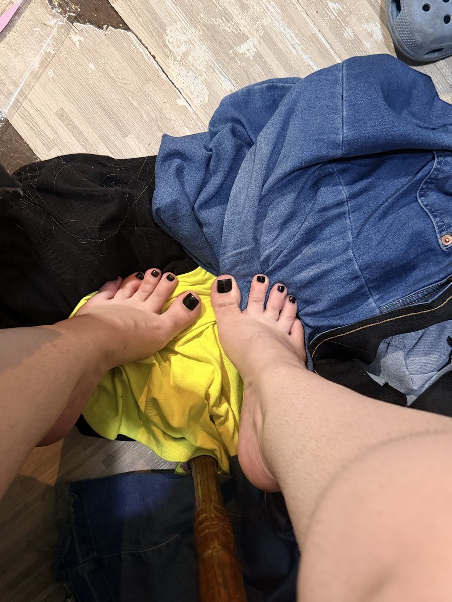footforthots's tweet photo. @stunneroverride Rightttt hereee 🙋🏻‍♀️ https://t.co/swBoe7Lt4z