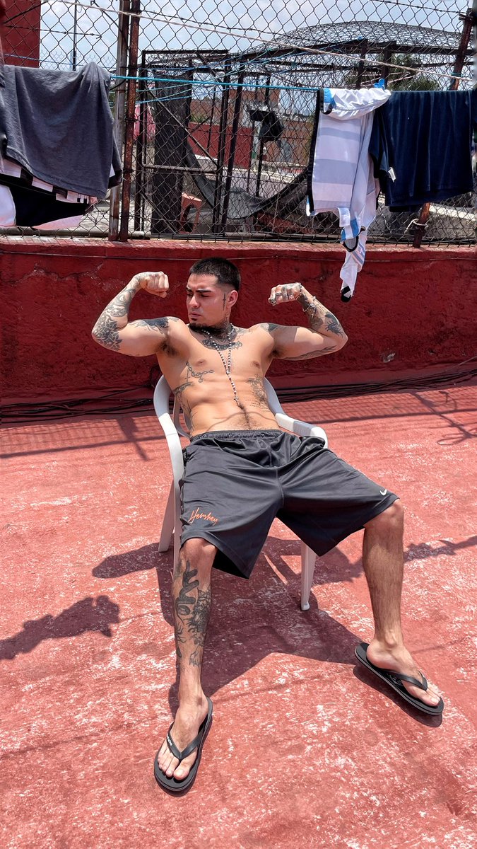 NICK BOLT tweet media