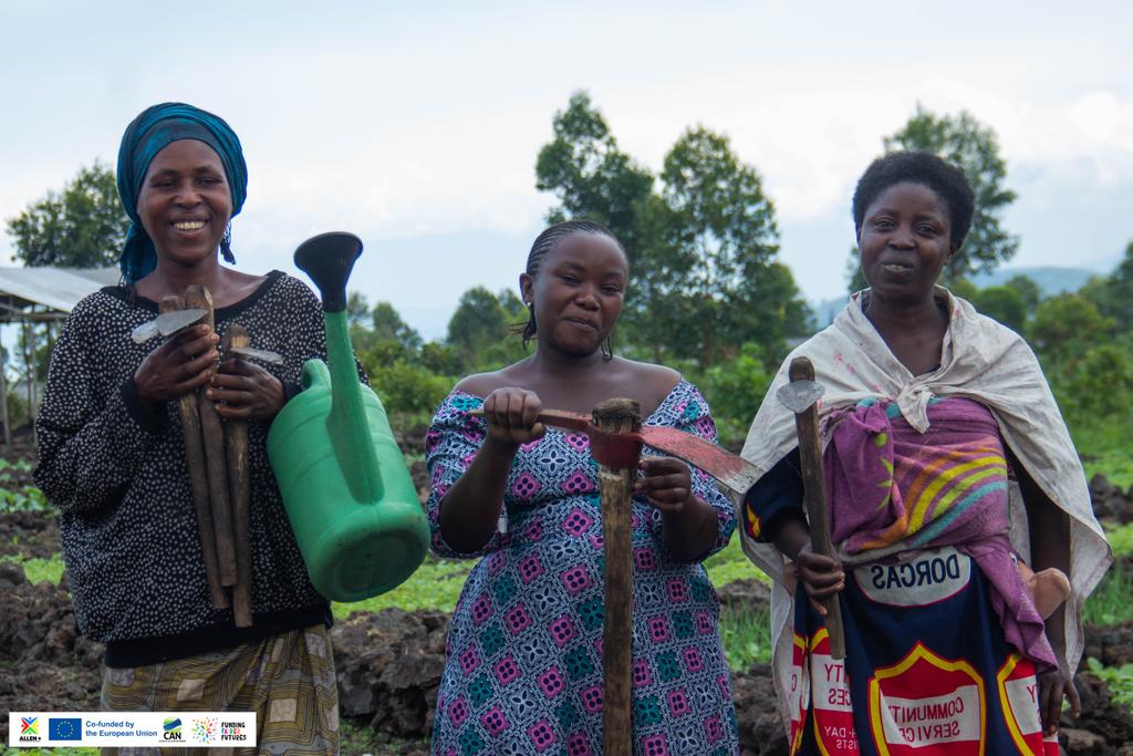 aid_learn47733's tweet image. #JustTransition must provide finance, training and tools.
During our green entrepreneurship bootcamp, we supported 22 women with direct funding and farming tools to launch eco-friendly income generating activities in the DRC. 
with the support of @CANIntl @CANEurope #EU #FFF .