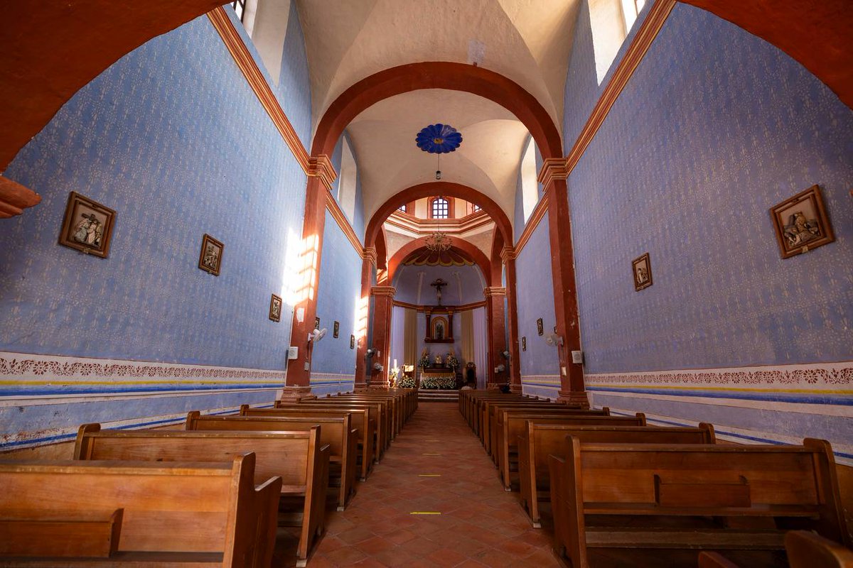 gobqro's tweet image. El Gobernador @makugo encabezó hoy la presentación de recepción de obra del proyecto de conservación y restauración que se ejecutó en las cubiertas de la Misión de San Miguel Concá, en el municipio de #ArroyoSeco, una de las cinco Misiones Franciscanas de #Querétaro catalogadas