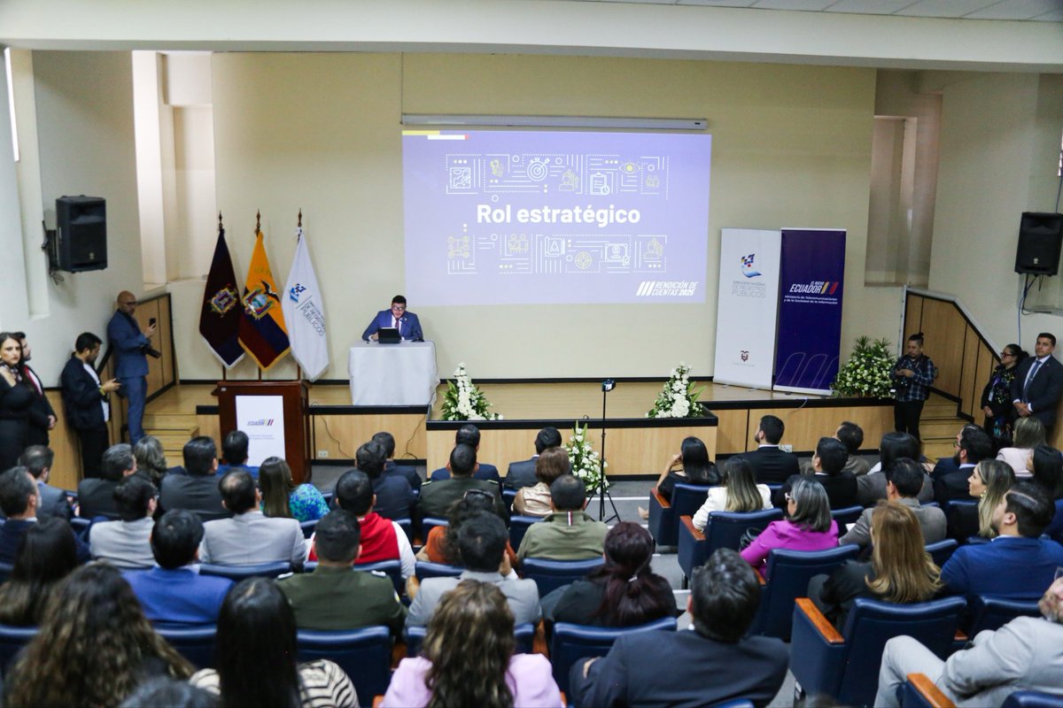 Arcotel Ecuador tweet media