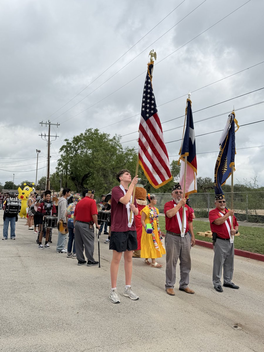 Marshall_Hoops's tweet photo. Colt Johnson helping lead the @NISDLeonValley Fiesta Parade. 

Rams leading Future Rams!

It’s always a GREAT day to be a RAM… https://t.co/lP9sLijSt0