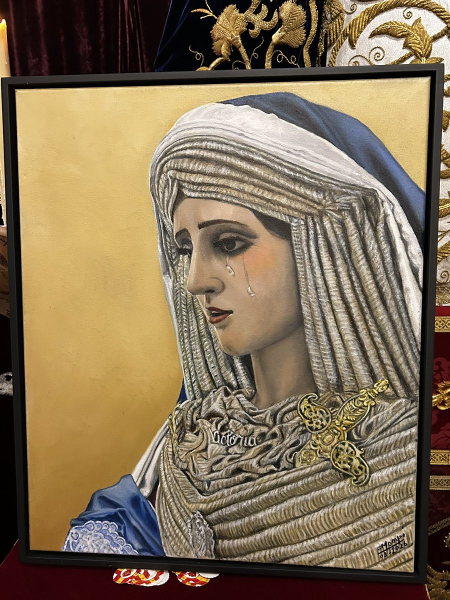 cofr_expiracion's tweet photo. Tras la celebración de la Santa Misa de Acción de Gracias, hemos tenido el honor de recibir un magnífico cuadro de María Santísima de la Victoria, obra de D. Estanislao Mompó. Agradecemos profundamente este regalo que refleja con tanta delicadeza la hermosura de nuestra Madre. https://t.co/pAxwVHOxxl