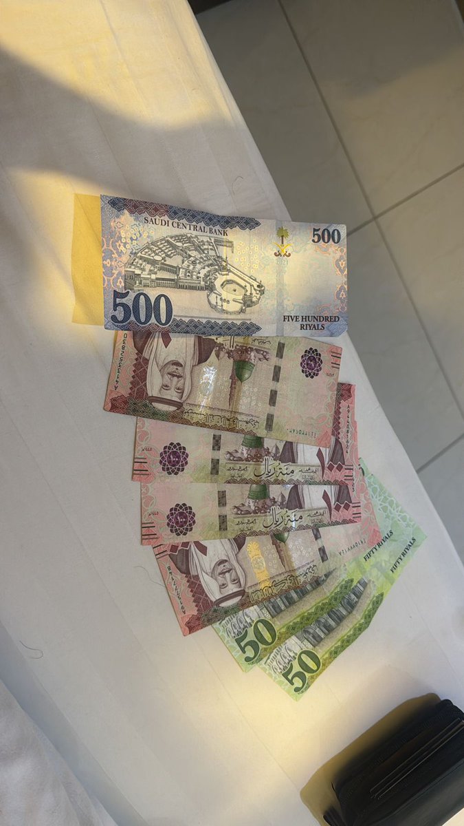 Dean Brown tweet media