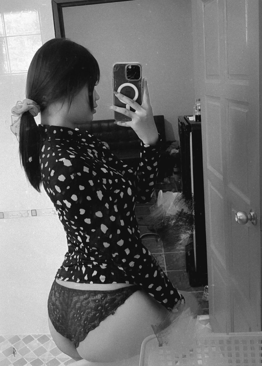 มุก tweet media