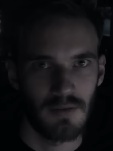 PhantomFuxor tweet media