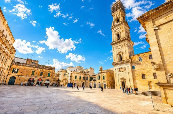 El Agente de Viajes tweet media