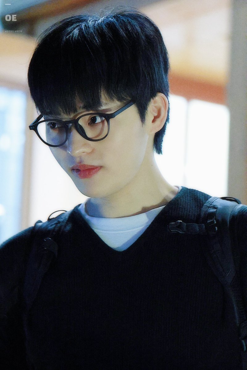 🎸 260423 뮤지컬 걸프렌드 옥진욱배우님 퇴근길✨️

#걸프렌드 #옥진욱