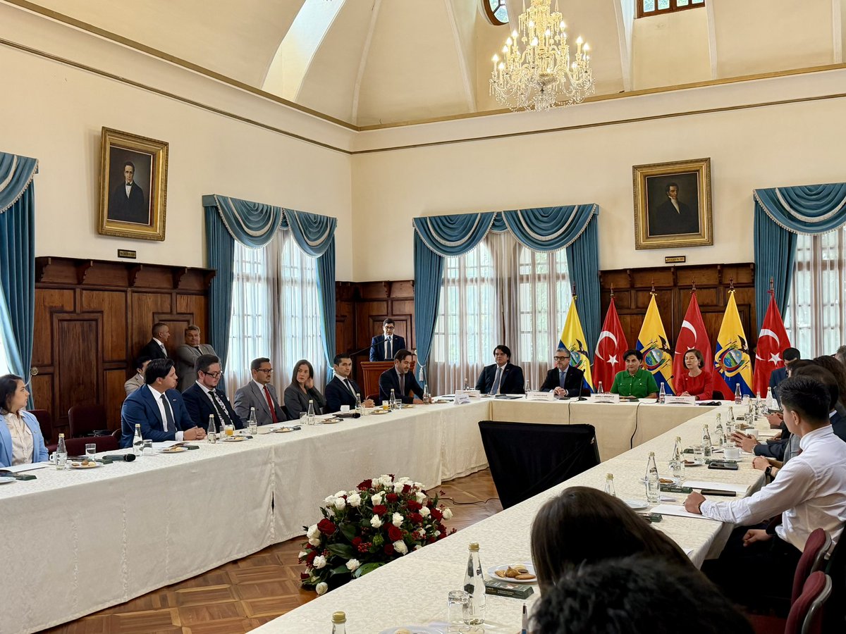 Türkiye in Ecuador tweet media