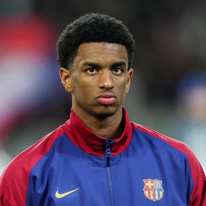 🔴🔵If it comes down to selling one of this two players.

Who should we sell?