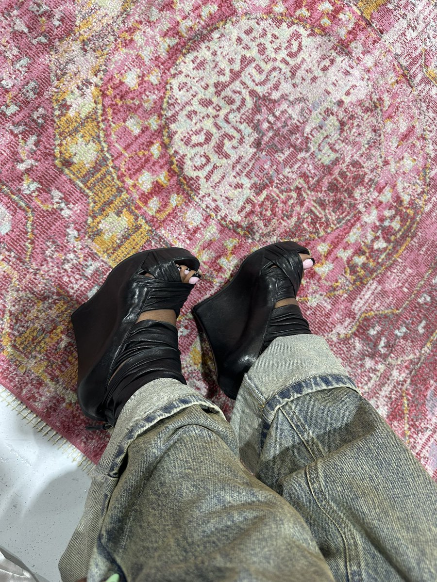 Ms.pinkstarr💕 tweet media