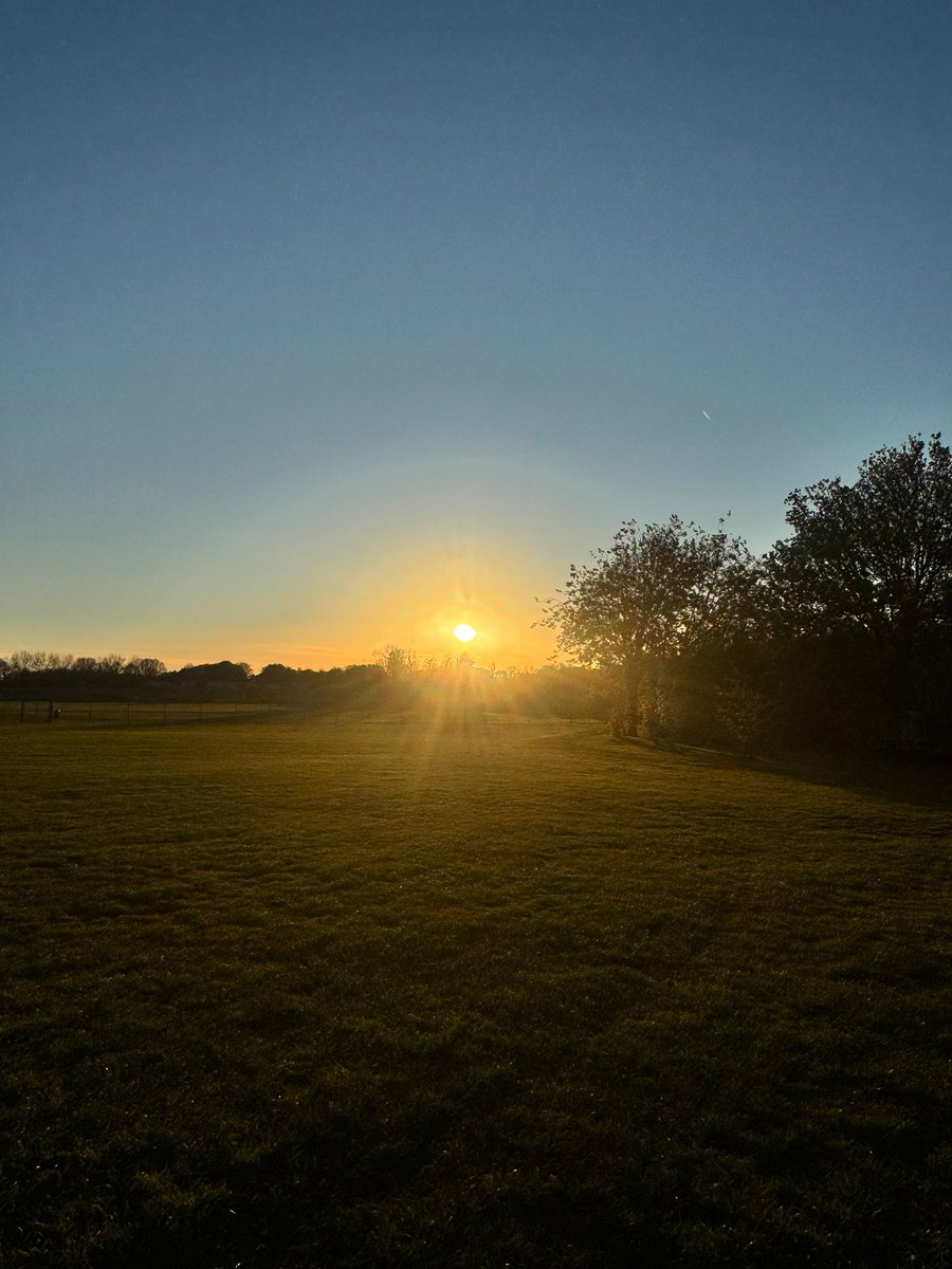 Long Field Spencer Academy tweet media