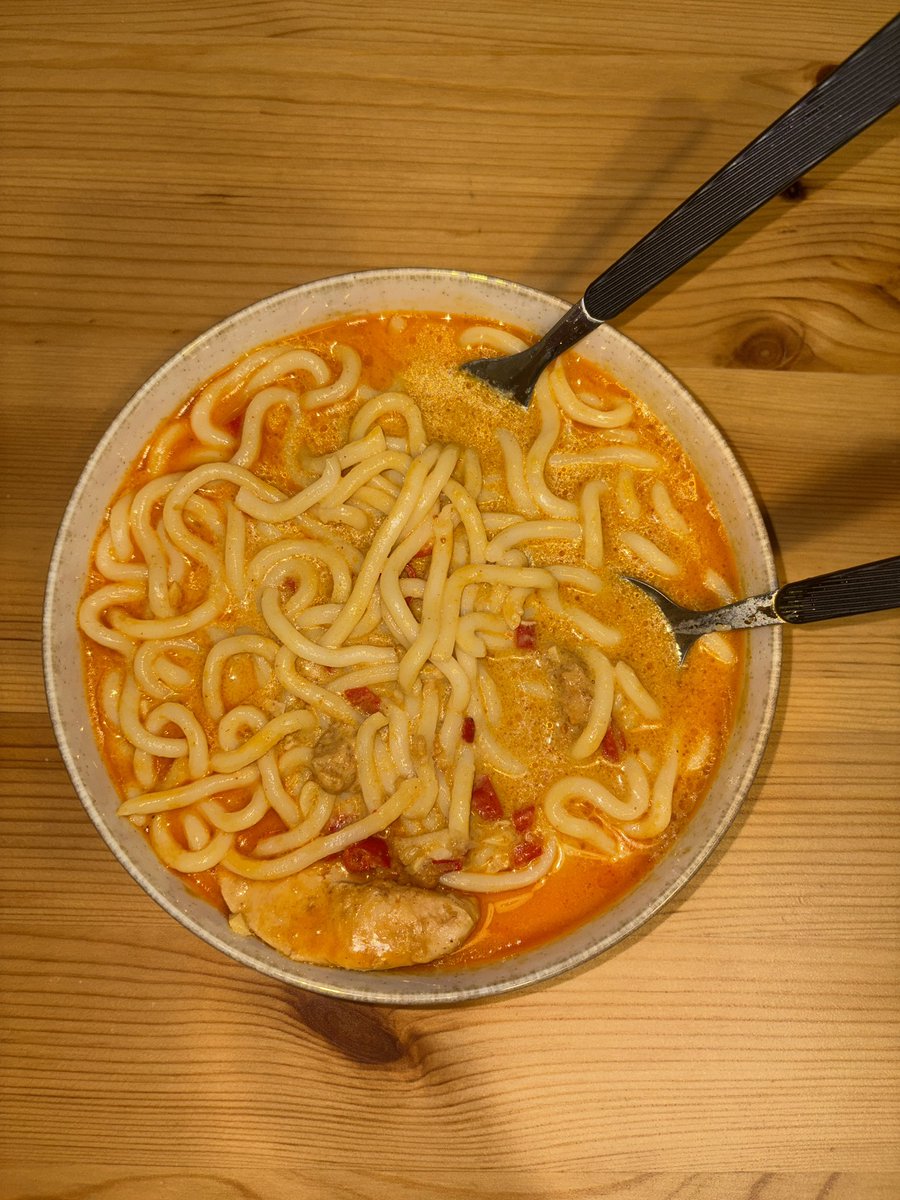 sorta evil lin tweet media