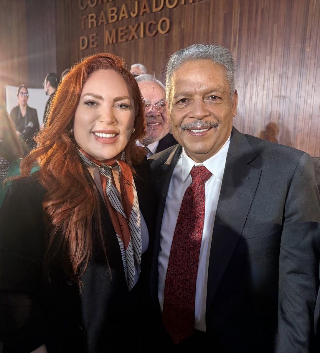 Un gusto saludar a nuestro Secretario General de la CTM <a href="/CTM_MX/">CTM Nacional</a> , Lic. Tereso Medina Ramírez <a href="/tereso_medina/">Tereso Medina</a> en la reunión del Comité Nacional.