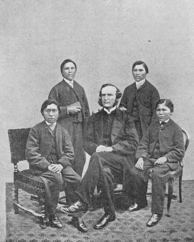 ExperienceCape's tweet photo. Between July 1865 and June 1867, Bishop Waite H. Stirling took four Yahgan boys to the United Kingdom.

One of them was Threeboys, Jemmy Button's son.

In England and Ireland they sold Yahgan scale canoes, made by local carftmen, in order to raise money for the Mission. https://t.co/FlQnOblWz0