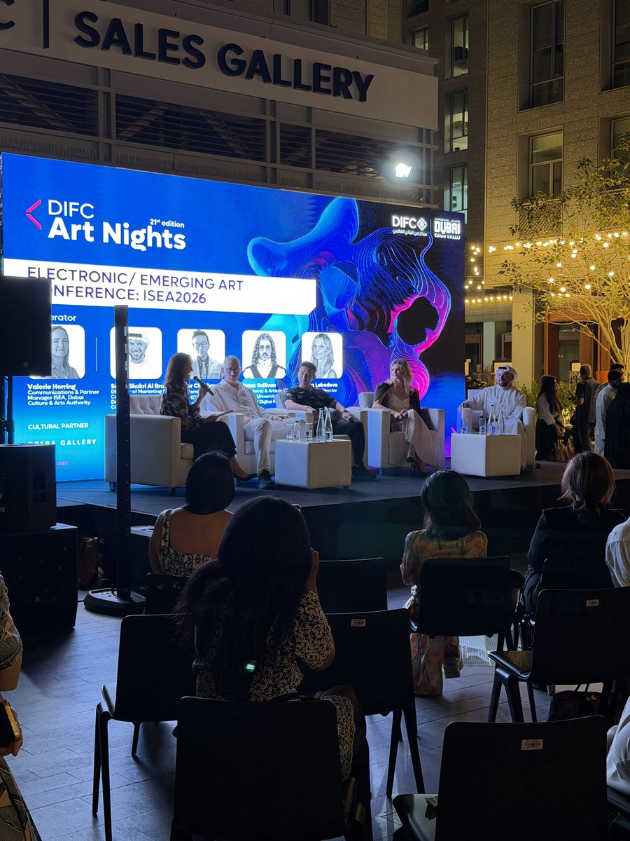 adnan4u15's tweet photo. @DIFC Art Nights #dubai https://t.co/x7P0VSekrj