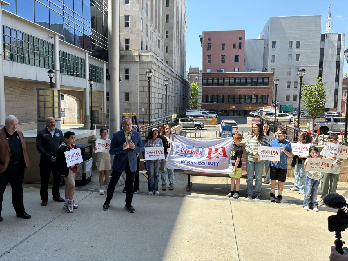 Tom Rader tweet media