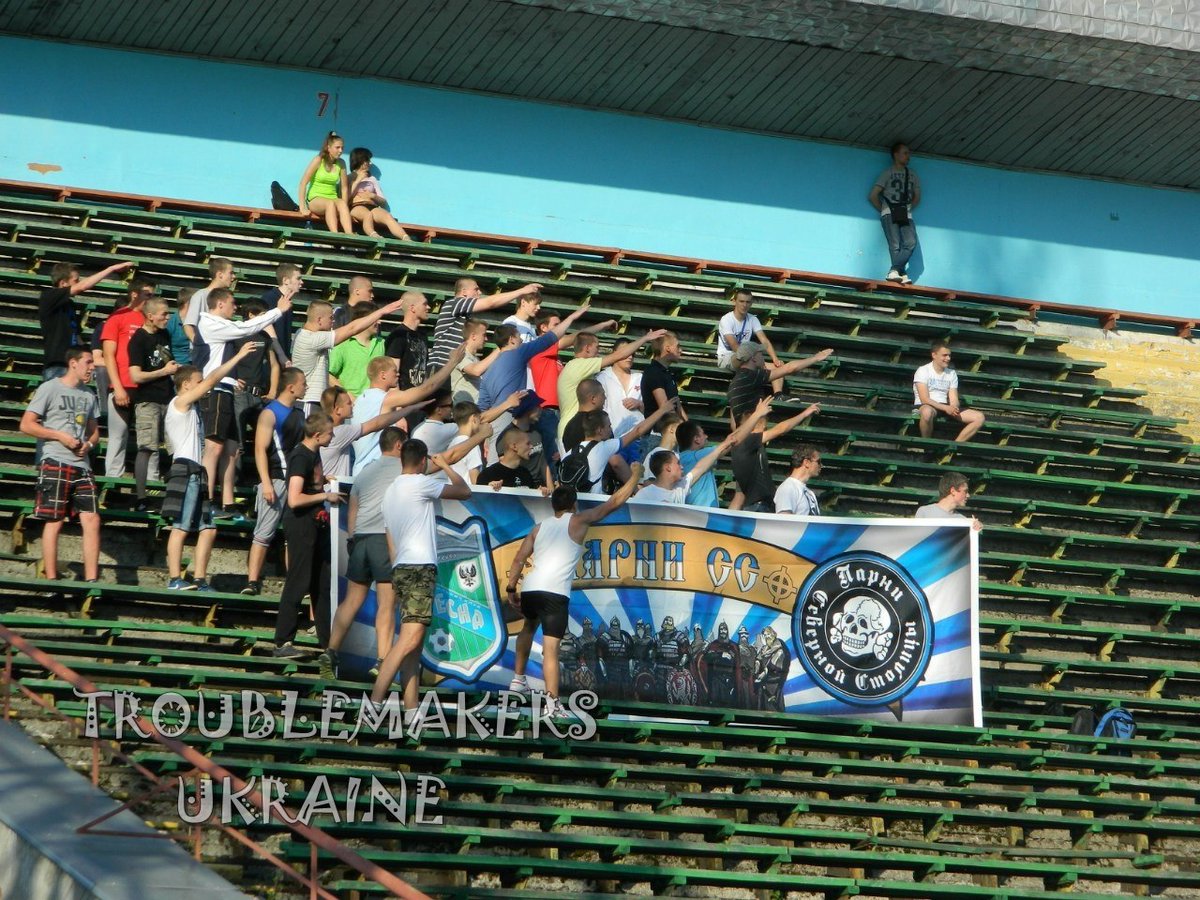 🇬🇧👀 It was a "real pleasure" for the <a href="/UKHouseofLords/">House of Lords</a> Speaker to host neo-Nazi Azov veteran Vladislav Shatilo, one of the "SS Men" (Parny SS) football ultras in Chernihiv. Now he heads his local branch of the Azovite "Veteran Corps" which is led by a hardcore neo-Nazi.