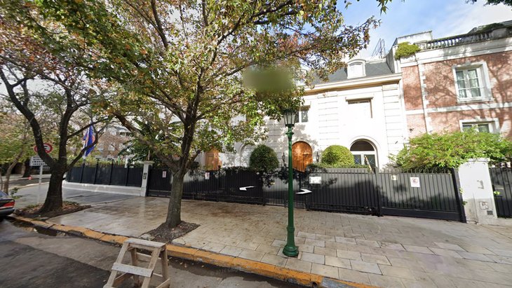 Peter Thiel bought a house in Buenos Aires for 12 million dollars.