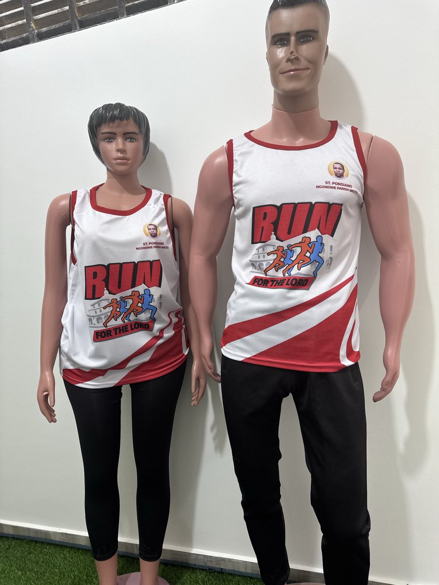 HubSiira54951's tweet image. No more heavy layers 🤗just pure performance with @siira garments vests🏃‍➡️🏃‍➡️breathable,durable and ready for your race day👇👇
📞0788904041  for more 
#running 
#marathons 
#SportsCareers 
#marathonequipments