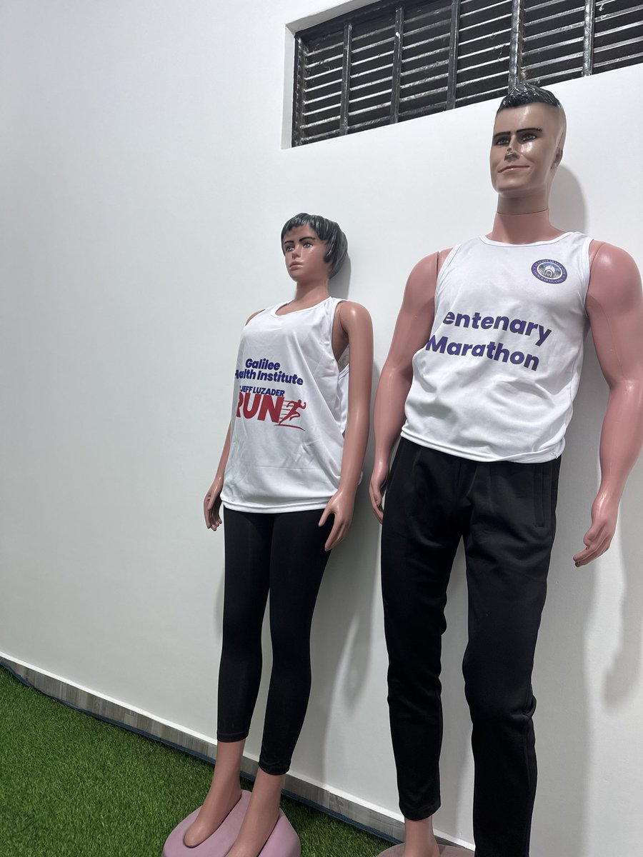HubSiira54951's tweet image. No more heavy layers 🤗just pure performance with @siira garments vests🏃‍➡️🏃‍➡️breathable,durable and ready for your race day👇👇
📞0788904041  for more 
#running 
#marathons 
#SportsCareers 
#marathonequipments