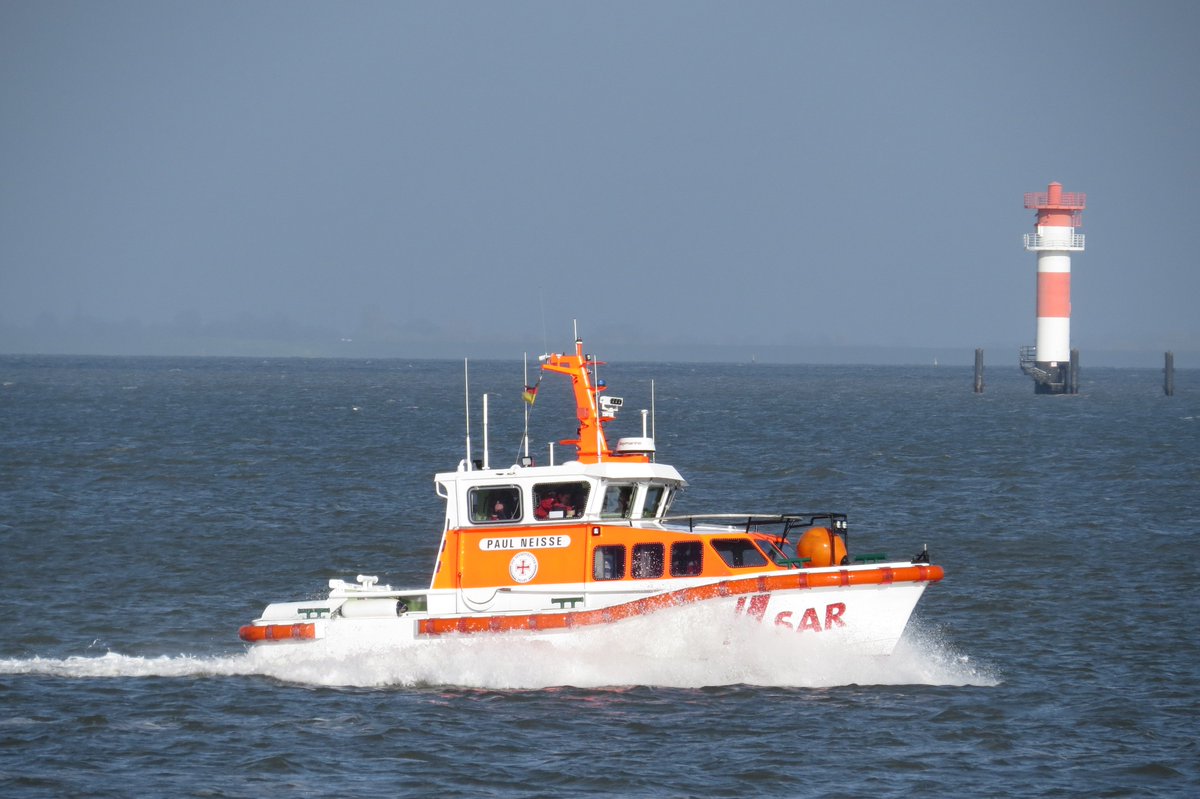 TeetrinkenderSeenotretter tweet media