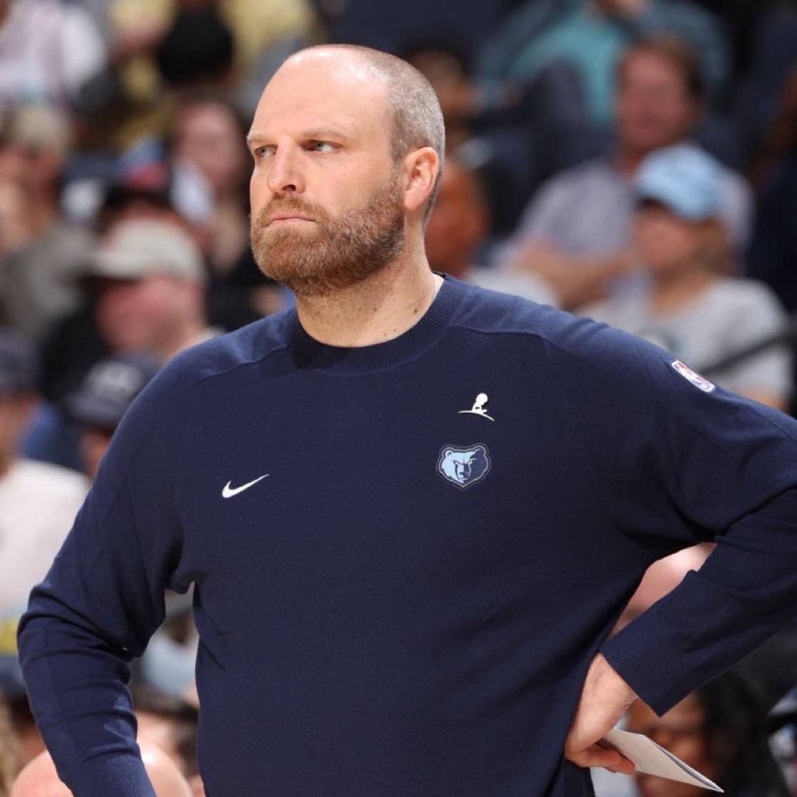 50NuancesDeNBA's tweet photo. TAYLOR JENKINS VA DEVENIR LE NOUVEAU COACH DES BUCKS ! 👀✅

Reste à voir quel type de projet il mènera à Milwaukee, et si il aura un certain Giannis avec lui…🤷‍♂️

🗞️ - @ShamsCharania https://t.co/Y2vuIWy3JK