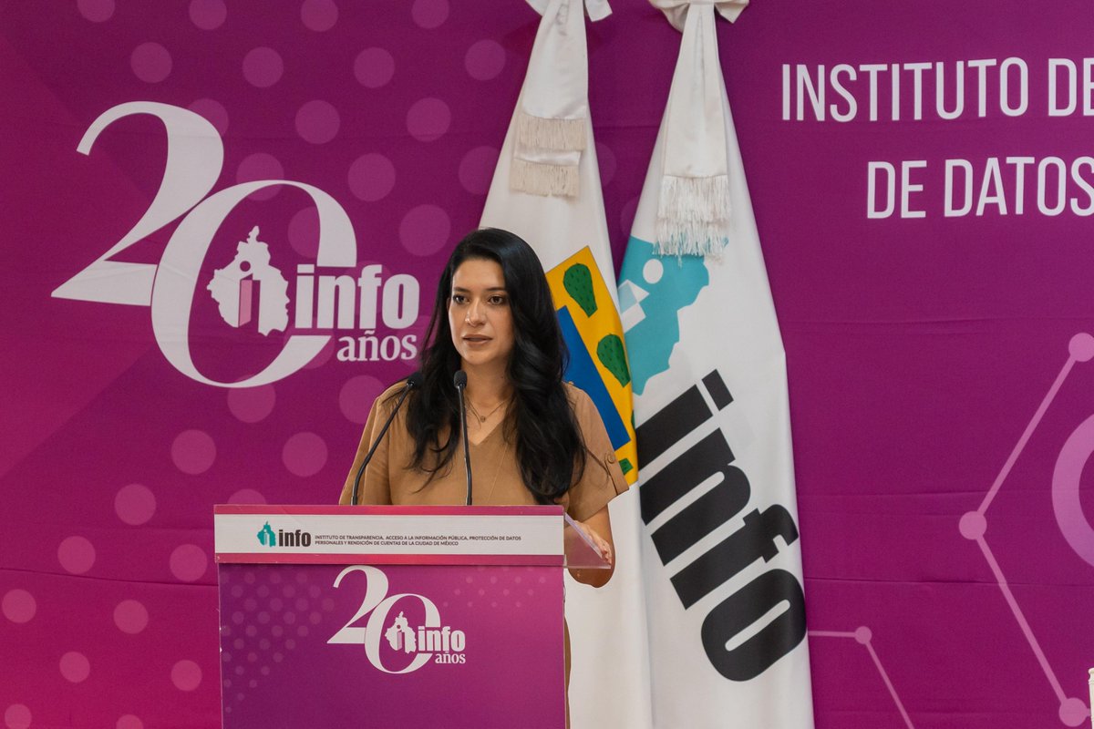 InfoCdMex's tweet photo. 📂 Llevamos a cabo la cuarta sesión del #COTECIAD del #INFOCDMX, en @TlalpanAl, en el marco de los 22 años de la primera sesión del #CONSI.
En esta sesión, se formalizó la creación del Archivo Histórico del Instituto, un paso clave para preservar la memoria de la transparencia y la privacidad en la Ciudad.
La Comisionada Presidenta del #INFOCDMX, @lauraenriquezr, destacó que esta decisión trasciende lo administrativo: "permite resguardar la memoria de los derechos y dar continuidad a la historia institucional, gracias al trabajo del #COTECIAD y la colaboración con instituciones académicas".
El Archivo integra 150 expedientes (2019–2026) con valor histórico, que documentan el alcance de derechos en temas como acceso a expedientes clínicos, protección de datos en procedimientos laborales, rendición de cuentas en el ejercicio del gasto, inclusión (lenguas indígenas y accesibilidad), y casos de alto impacto como pandemia, desaparición de personas o interrupción legal del embarazo.
Estos recursos no solo reflejan la actuación institucional, sino que garantizan el derecho a la verdad, la memoria y la igualdad sustantiva. Así, el Archivo Histórico se consolida como una herramienta clave para la justicia, la transparencia y la no repetición.
#ElInfoSigue 💫