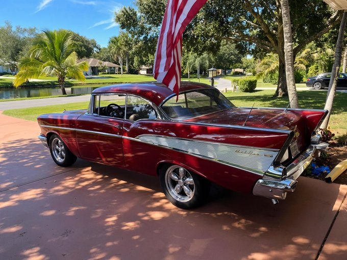 Samantha tweet media