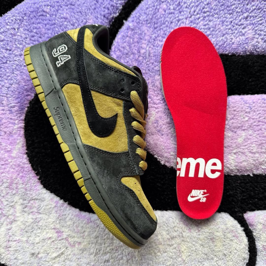 Supreme x Nike SB Dunk Low “Camper Green” (2025) 🏕️