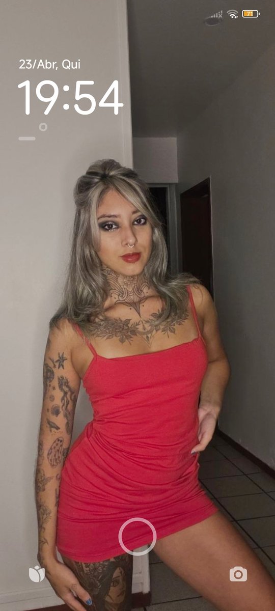 dindamorandomme's tweet photo. Como ordenado pela rainha da minha vida @Rainhadebis69 https://t.co/FEXXe0uOEg