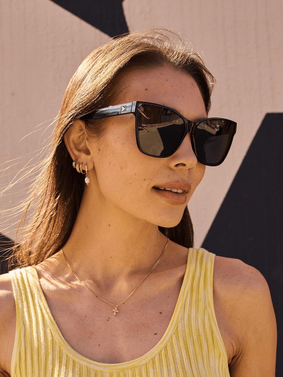 Knockaround tweet media