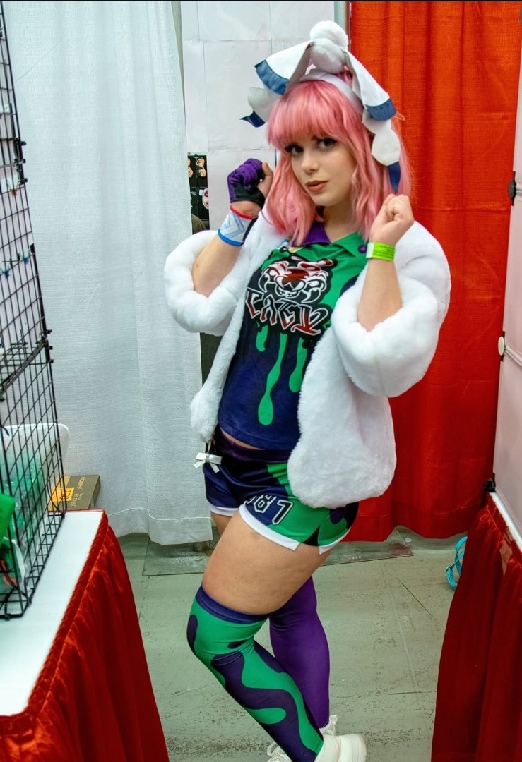 She is LITERALLY ME!!!! I love you Klara pokemon swsh!!!!!!!!