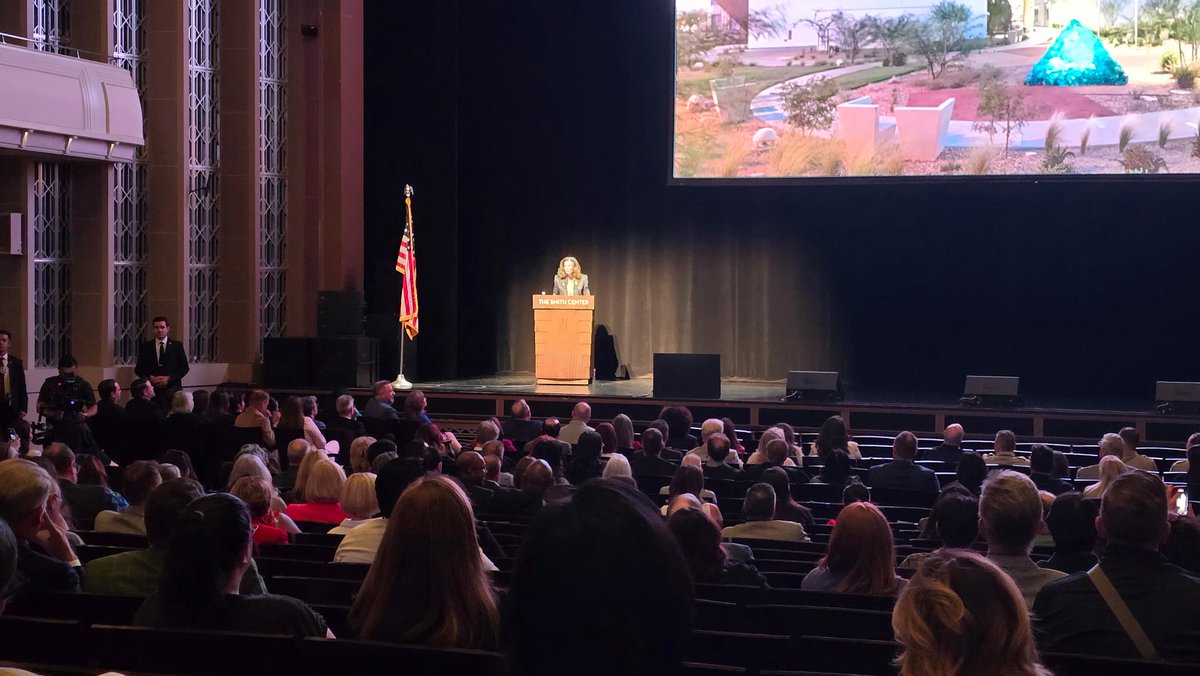 Dina Titus tweet media