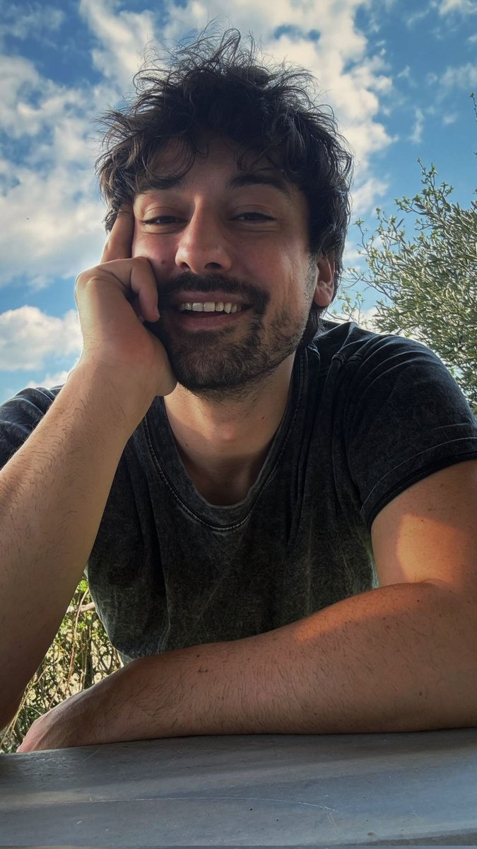 yildizofficial0's tweet image. Alp Navruz instagram hesabında yeni bir story paylaştı. ✨️ 

#AlpNavruz • @AlpNavruz