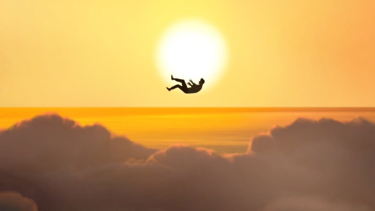 Andremosfera's tweet image. Con el final de la S4 de #Invincible nos deja un desenlace de la temporada plantea un movimiento estratégico interesante, la serie mantiene su esencia: personajes complejos, decisiones difíciles y un universo que no deja de evolucionar. Nuestro héroe esta roto con este final.