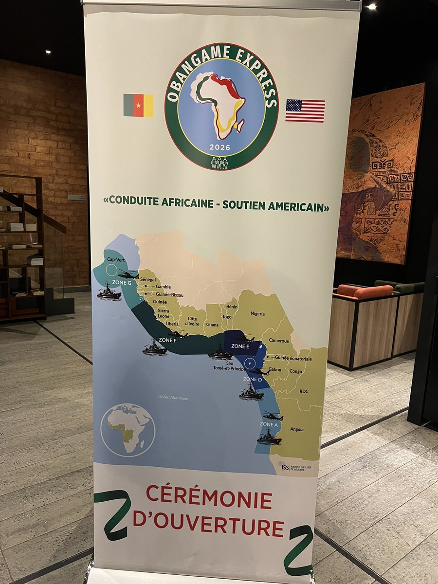 En Cameroun por unos días, uno se da  cuenta como EEUU está articulando ejercicios militares con países de la región. Viendo que pierden terreno frente a la creciente influencia comercial China en estos países, USA desarrolla una estrategia de apoyo militar.