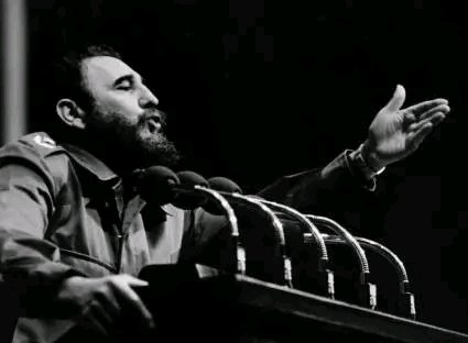 Fidel y la Comunicación Revolucionaria: Lecciones para el siglo XXI. #FidelPorSiempre.

¿Qué tiene que ver Fidel con la IA? ¿Qué puede enseñarnos en un ecosistema dominado por algoritmos y plataformas que moldean lo que vemos y pensamos? 
👇
wp.me/p7RwVO-4XS