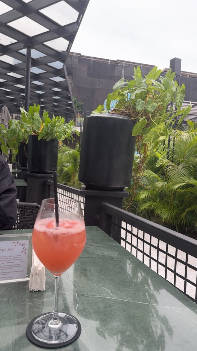 iamkroosii tweet media