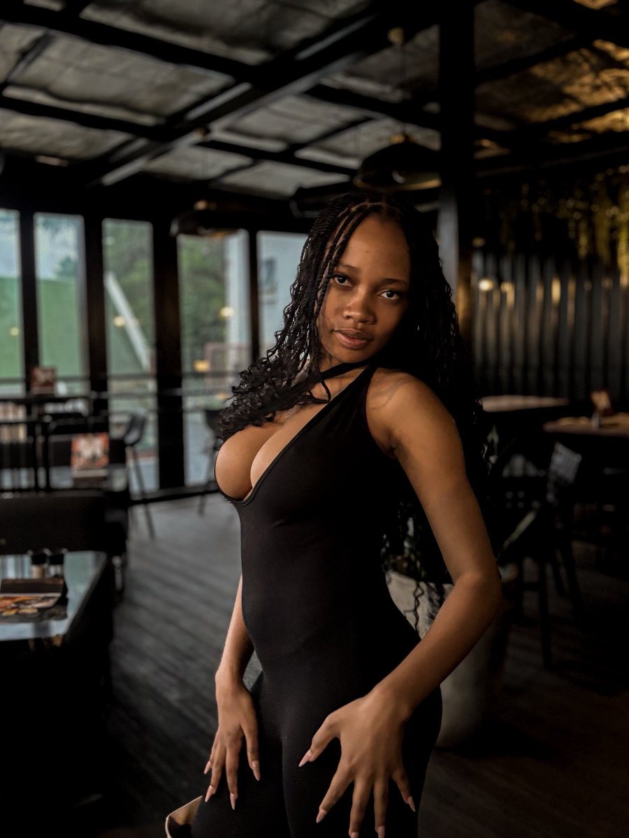 me on the date i got paid 5K to be on today