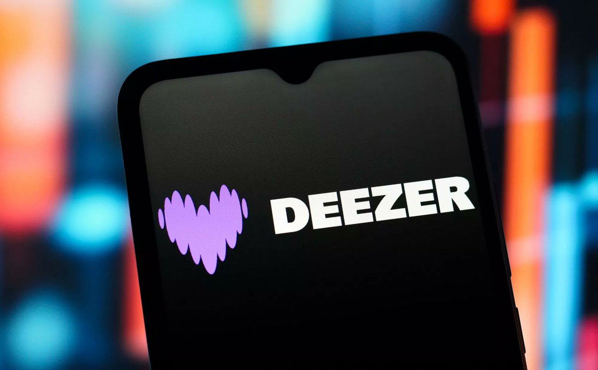 GAFFA_se's tweet photo. HAR DU LÄST : Varannan ny låt på Deezer är skapad med AI https://t.co/e4vXbu8ajf https://t.co/KhhbC5HjoC