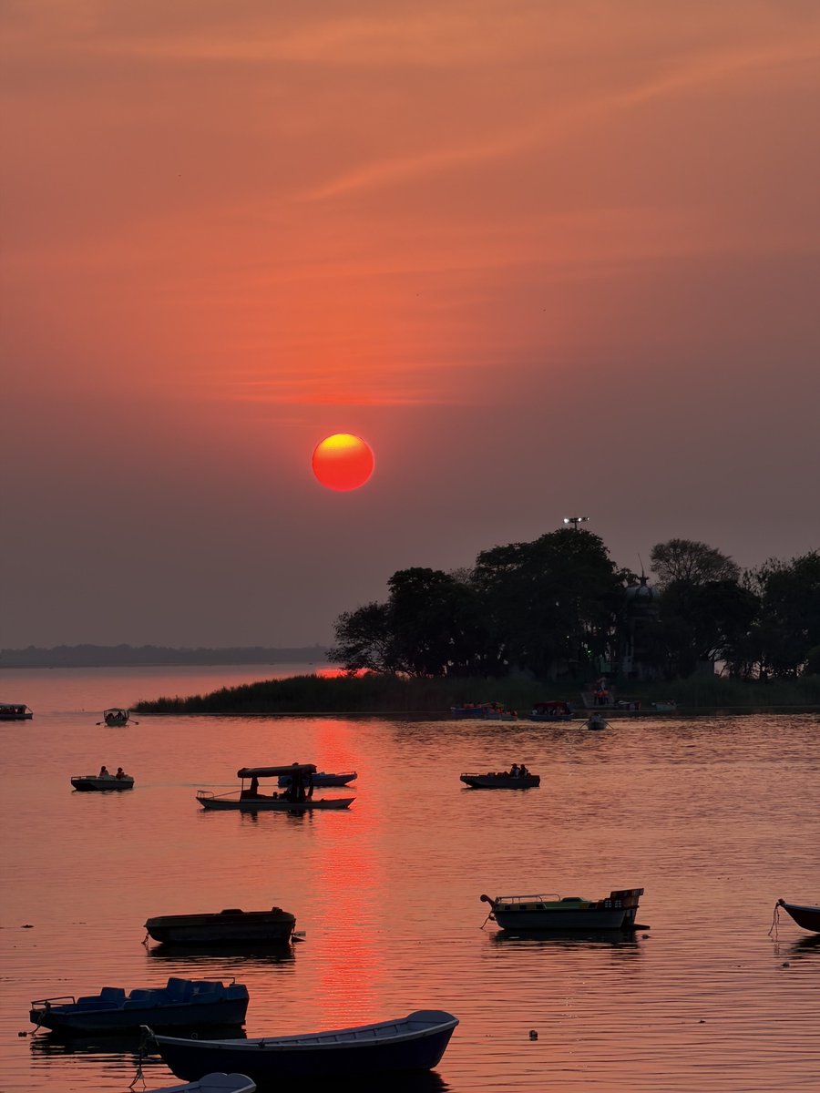 asim_mateen's tweet photo. Sunsets in Bhopal >> https://t.co/wQuyzoM8Xq